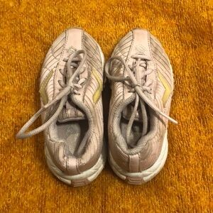 Baby Girls Size 9 Pony Sneakers